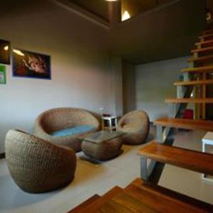 Sabye D Resort At Surat